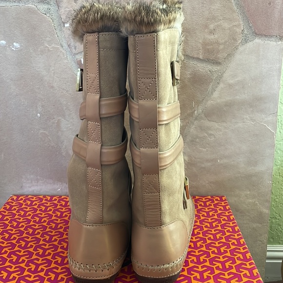 New In Box No Longer Available Tory Burch Fur Jaden Boots 8 - Picture 6 of 15
